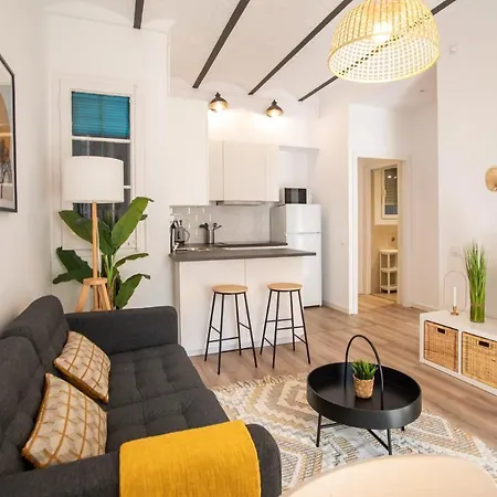 12par1003 - Luminoso Piso En Paralelo Apartment Barcelona
